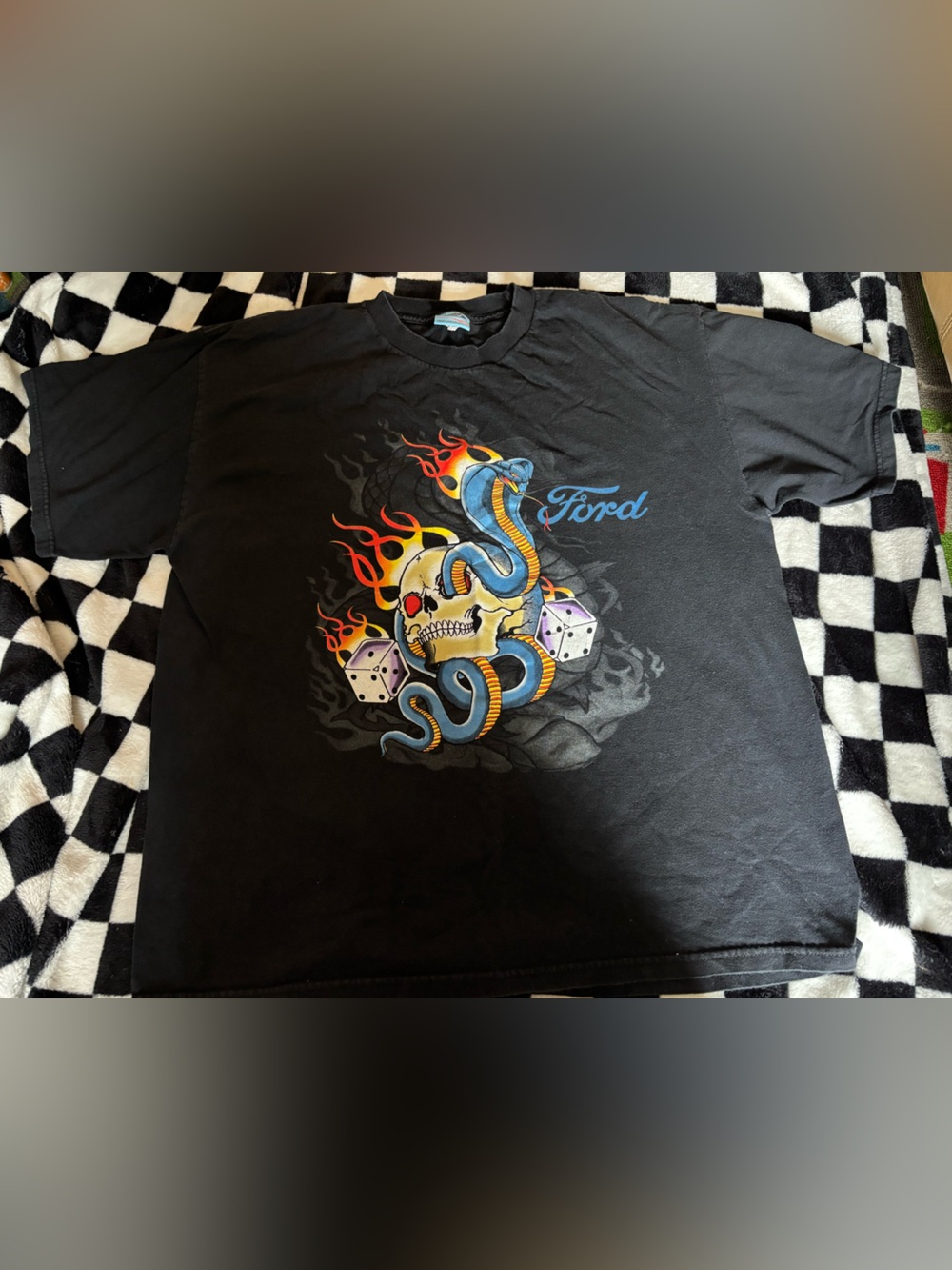 Men’s vintage XLARGE ford tshirt